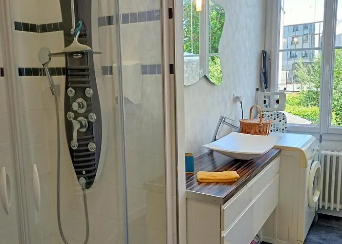 Les Angevines Ανζέρ